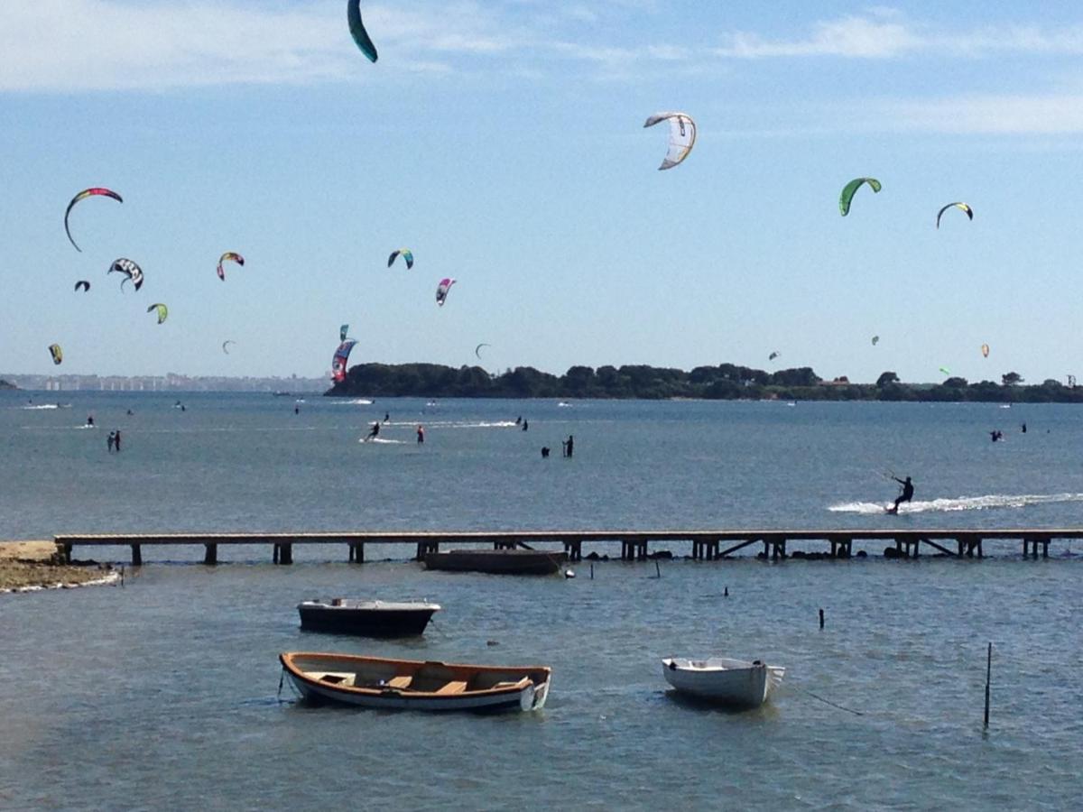 Sole, Mare E Trallalla Rilievo Exteriör bild